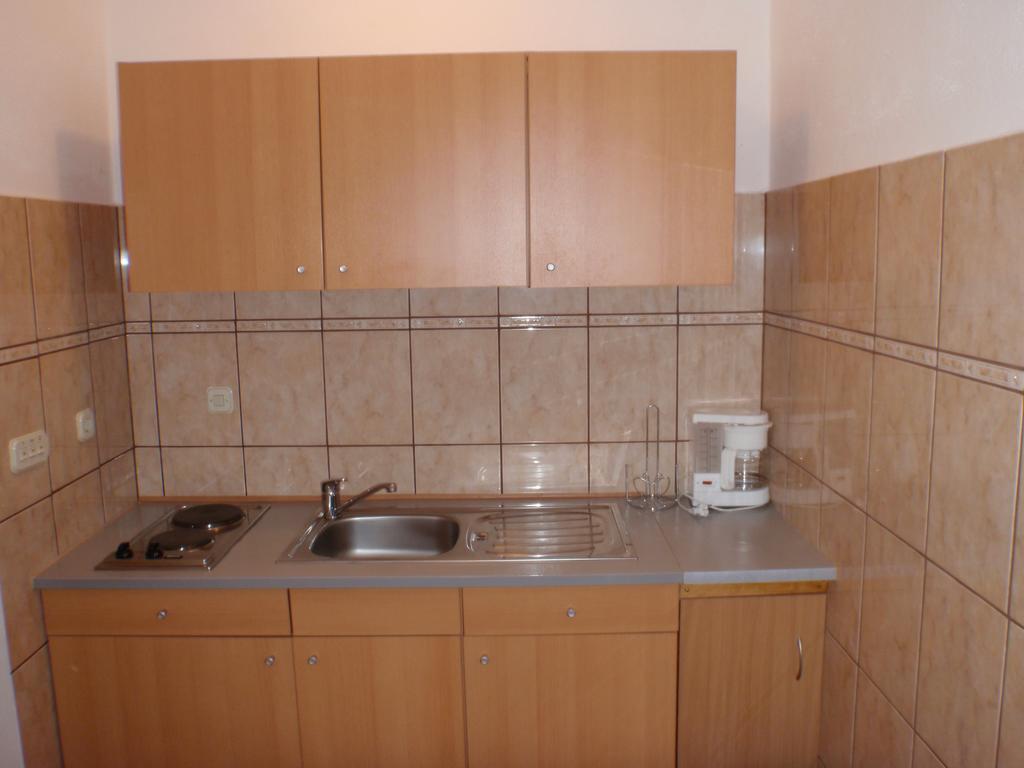 Apartments Mihalic Сило Экстерьер фото
