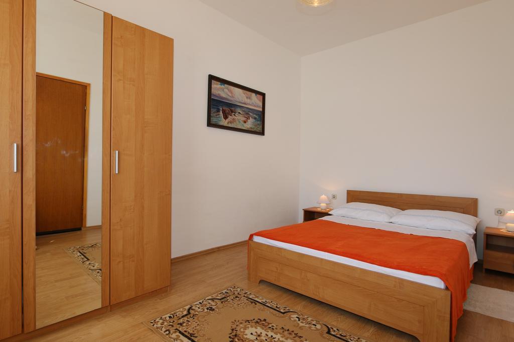 Apartments Mihalic Сило Экстерьер фото