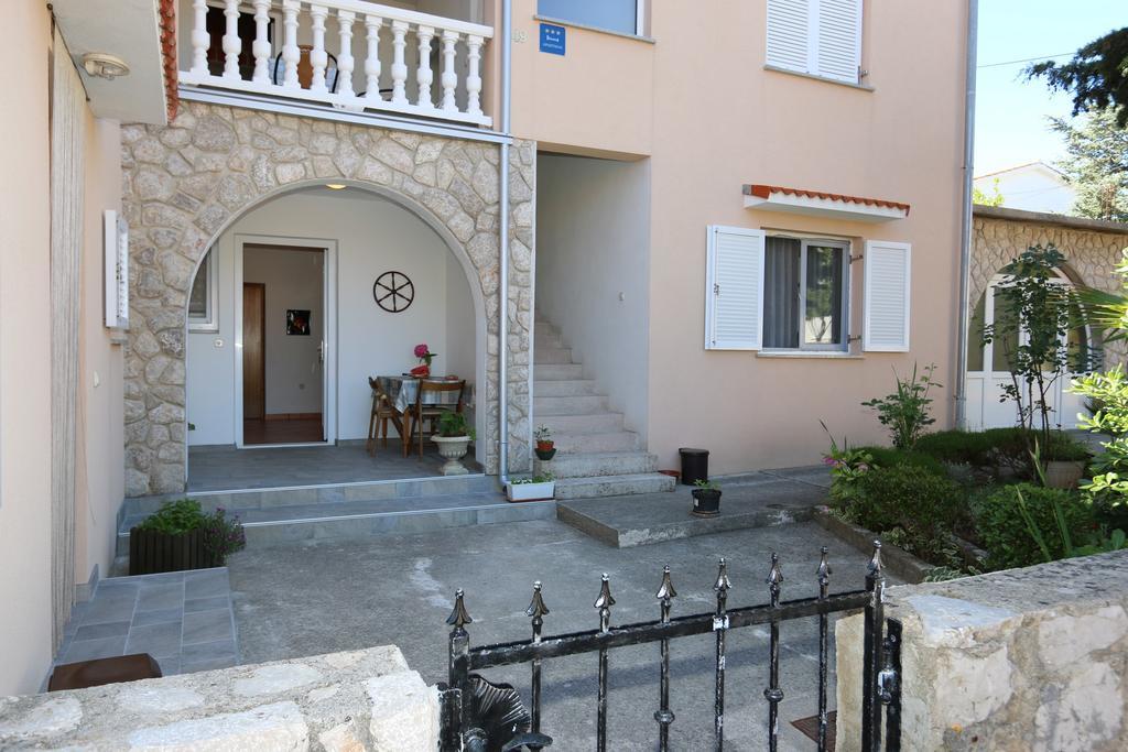 Apartments Mihalic Сило Экстерьер фото