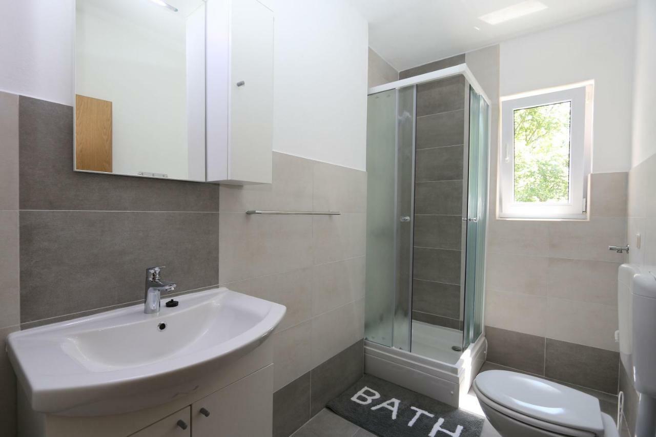 Apartments Mihalic Сило Экстерьер фото